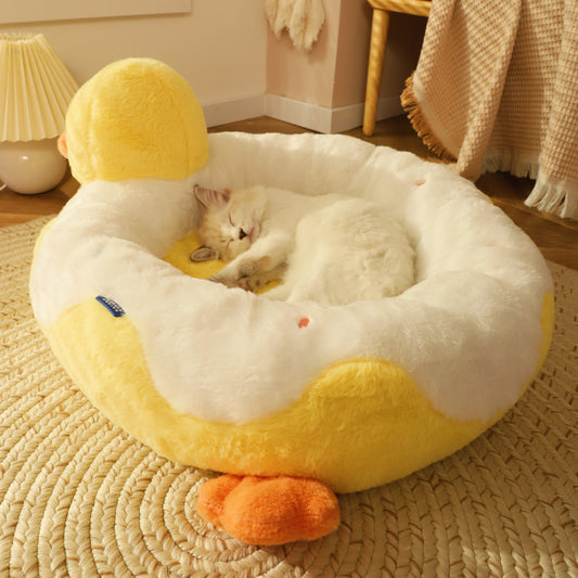 Warm & Comfy All-Season Cat Bed – Must-Have Comfort - Glow My Cat